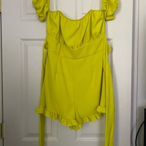 Off shoulder romper!